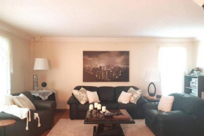 Sarnia Secret - BIG, Private 3 BR/2 BA APT by HWY